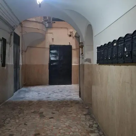 Tribunali Panoramic With Terrace Apartmán